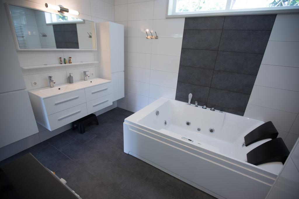 Xenith Gastenverblijf Apeldoorn Esterno foto